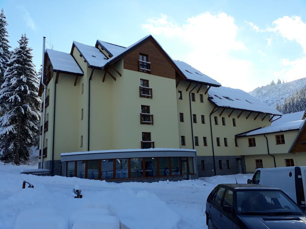 Apartman 14 Lucky Demaenovska Dolina Exteriör bild