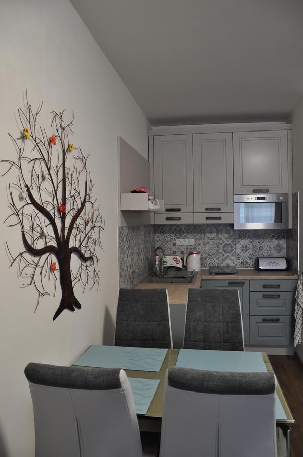 Apartman 14 Lucky Demaenovska Dolina Exteriör bild